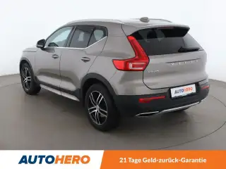 Vehicle image thumbnail, number 4