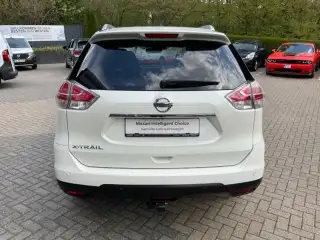 Vehicle image thumbnail, number 7