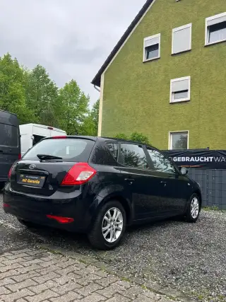 Vehicle image thumbnail, number 3