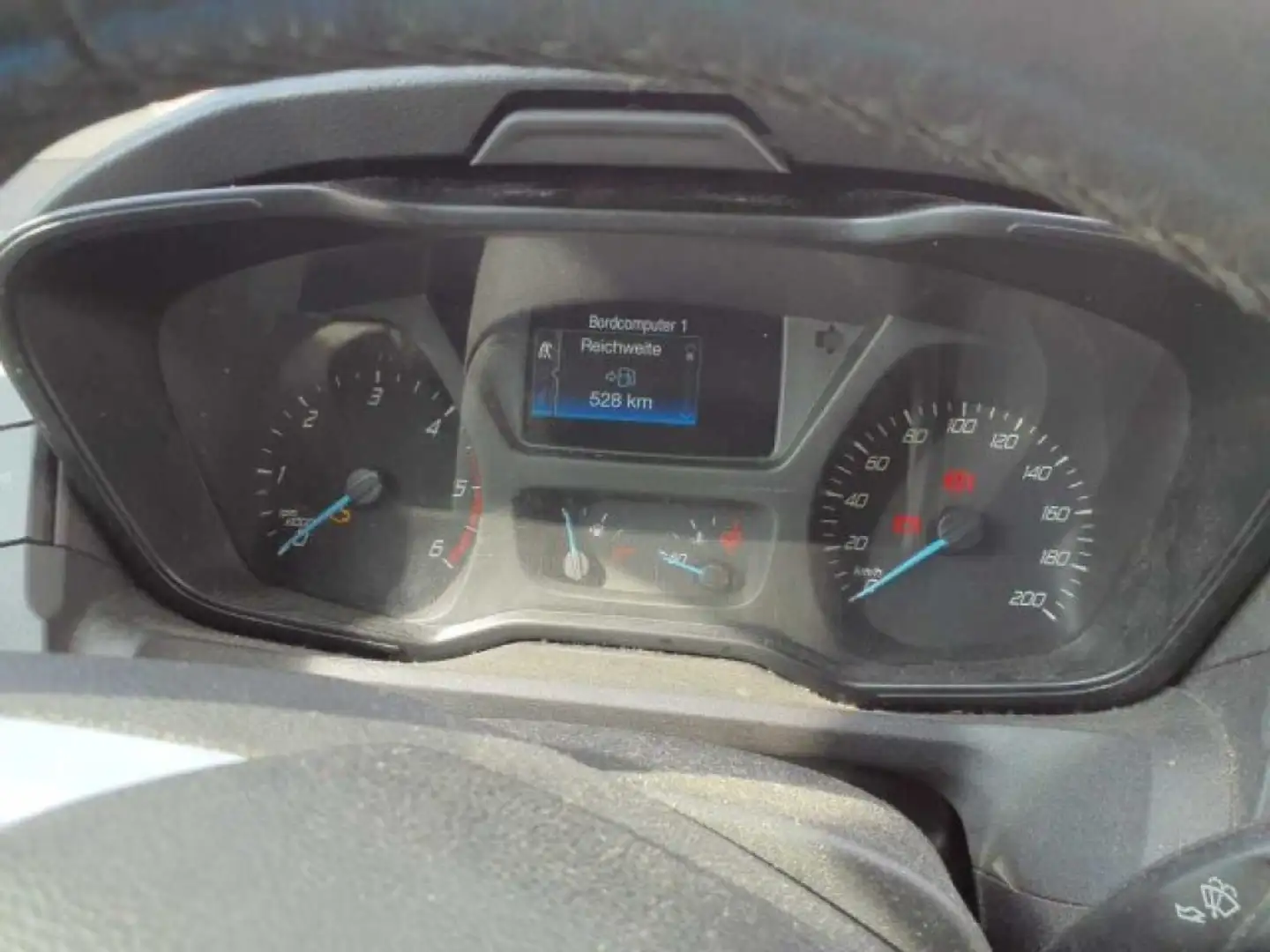 Vehicle image, number 9