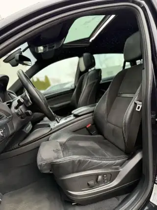 Vehicle image thumbnail, number 12