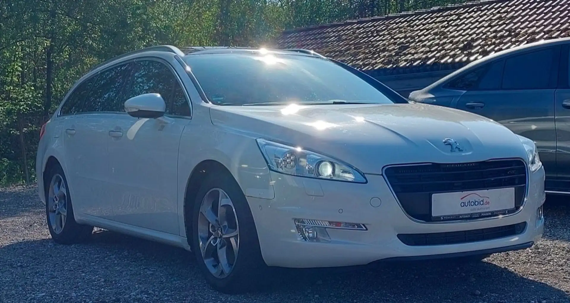 Vehicle image, number 2
