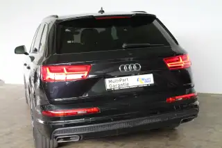 Vehicle image thumbnail, number 6