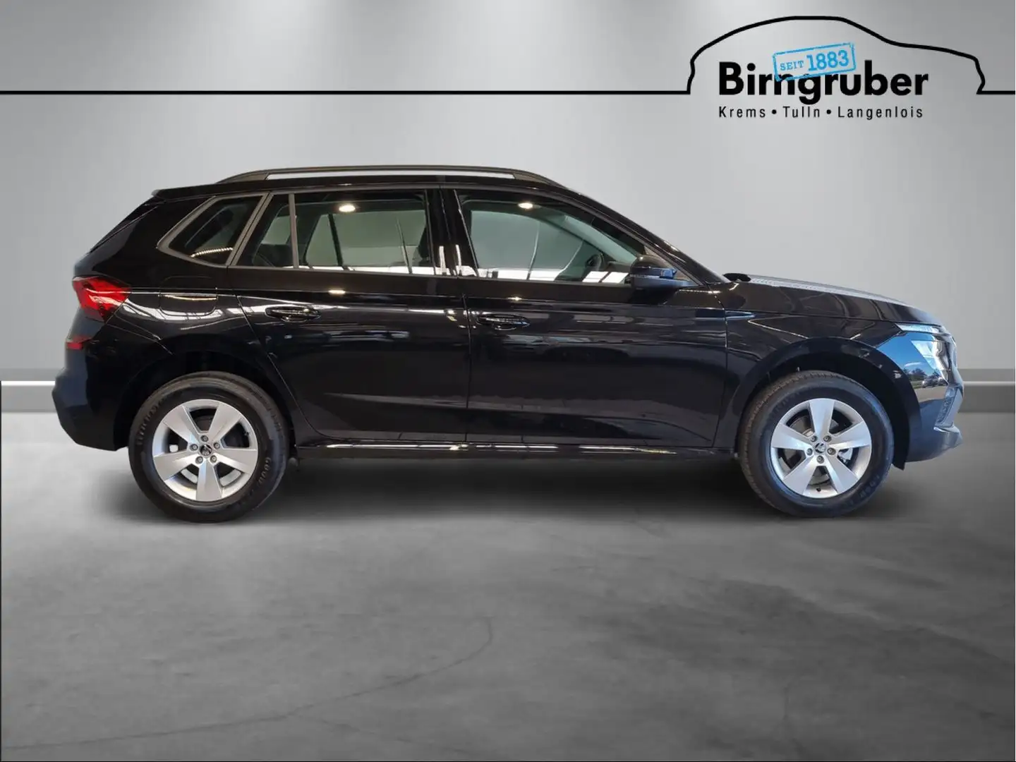 Vehicle image, number 3