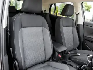 Vehicle image thumbnail, number 6