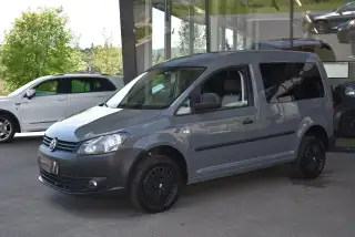 Vehicle image thumbnail, number 4