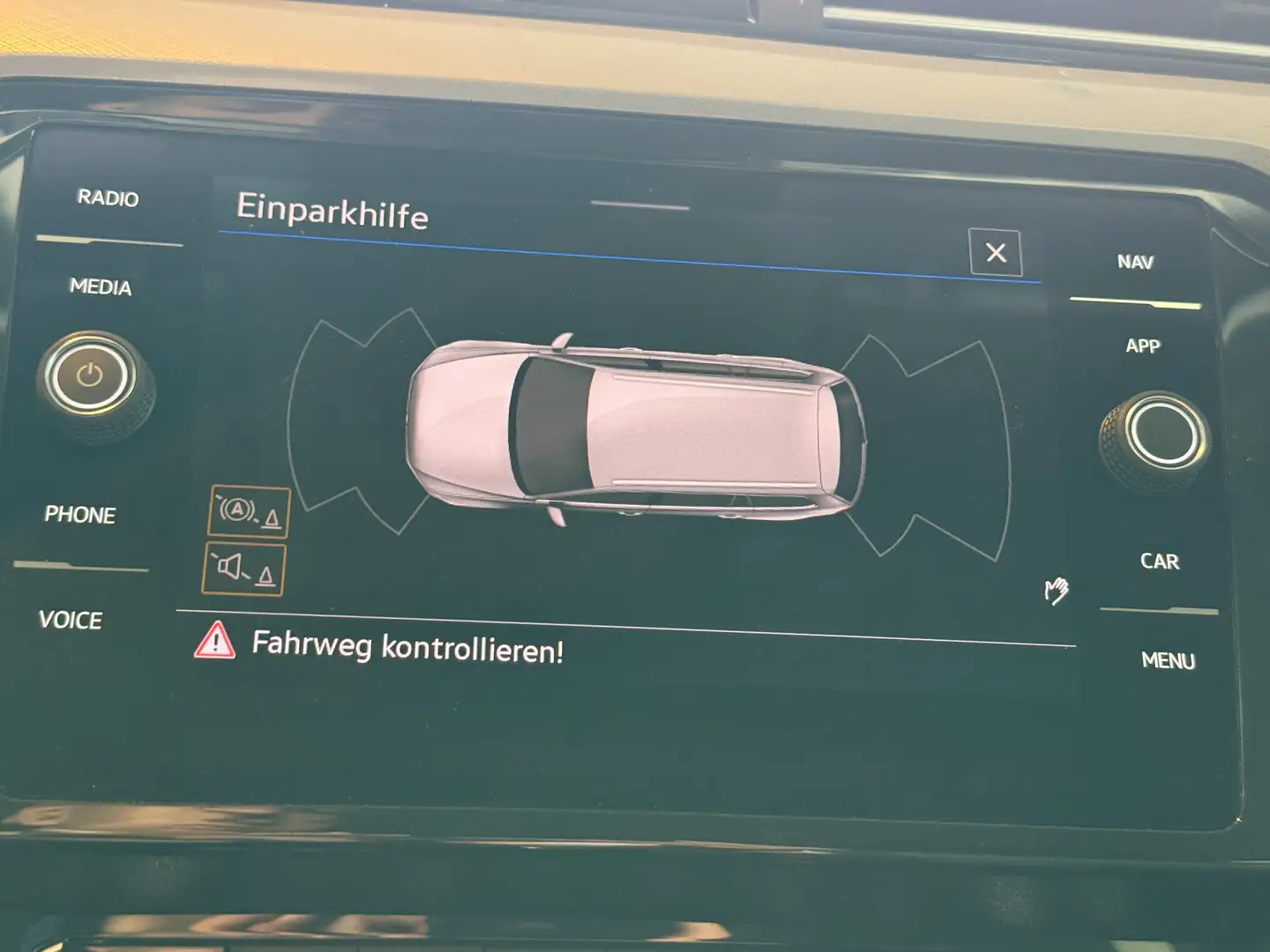 Vehicle image, number 18