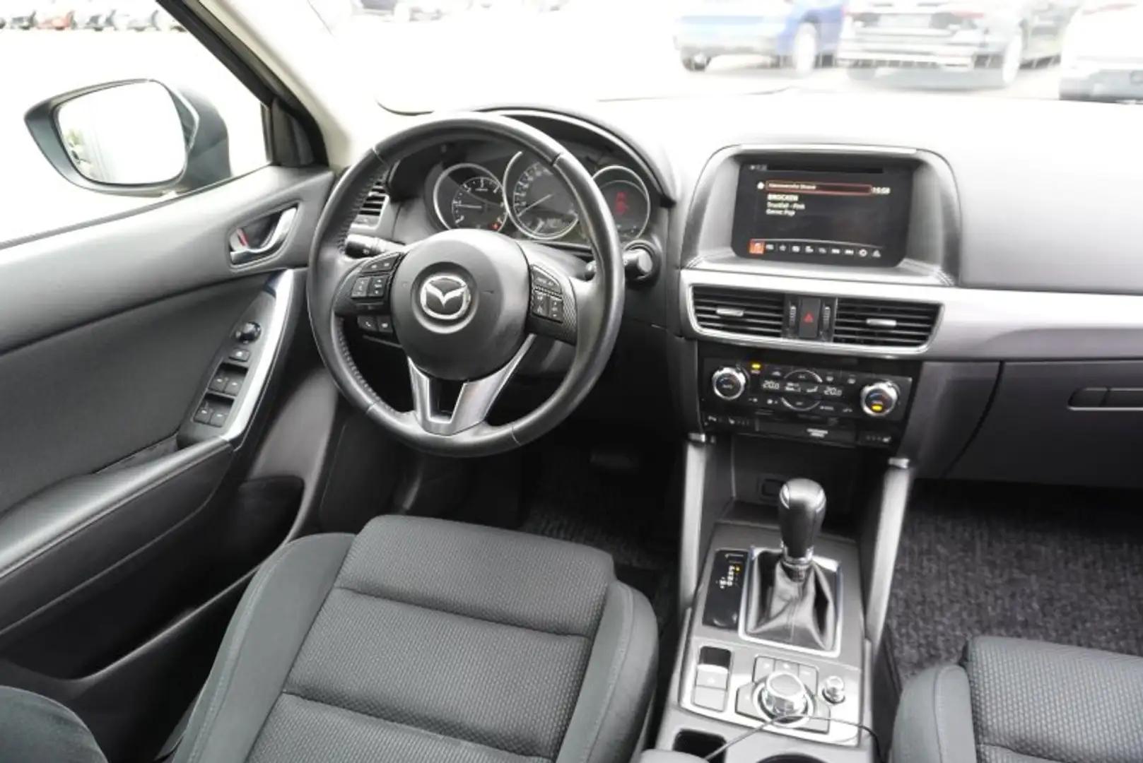 Vehicle image, number 14