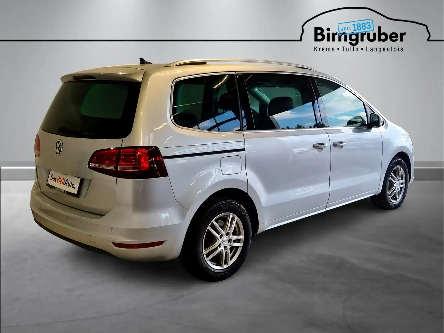 Vehicle image, number 4