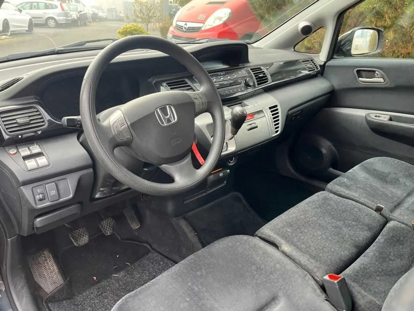 Vehicle image, number 9
