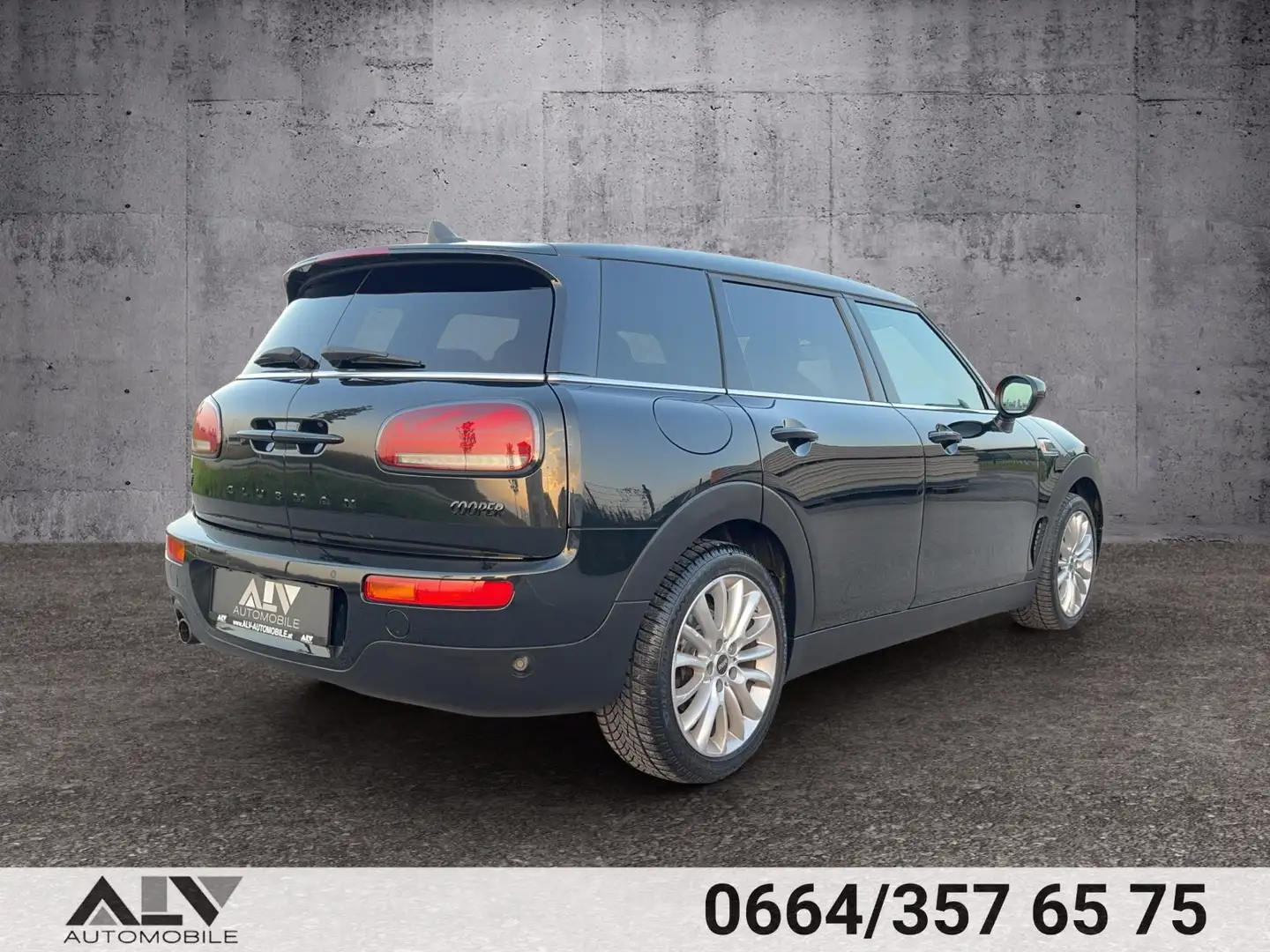 Vehicle image, number 4