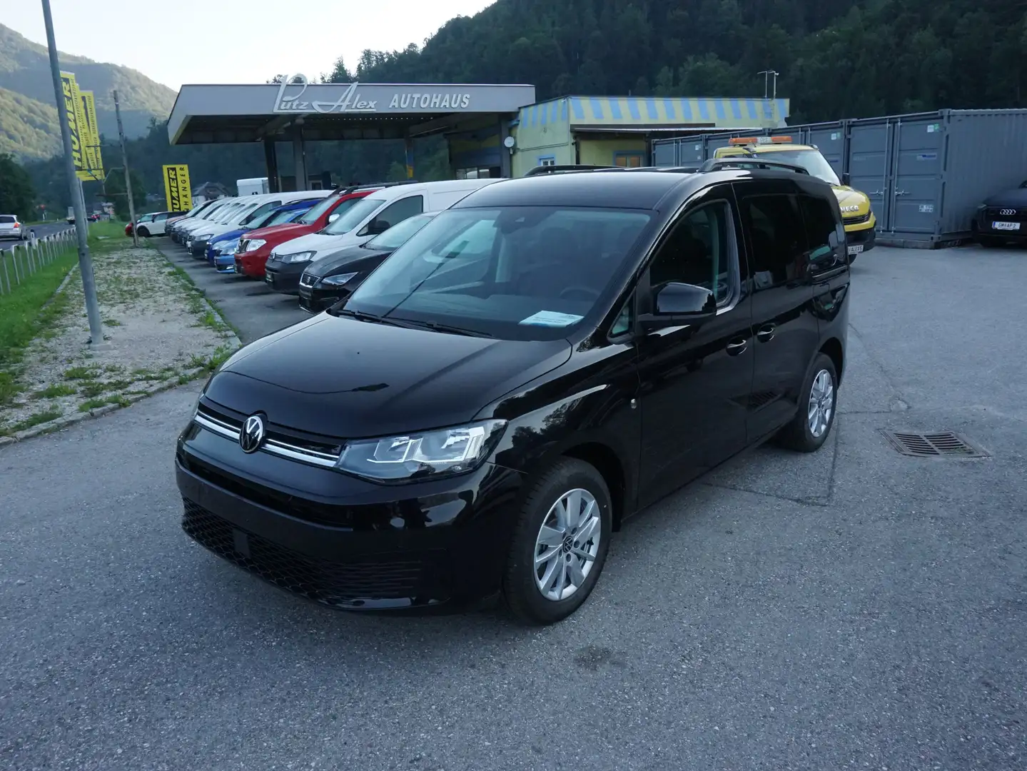 Vehicle image, number 1