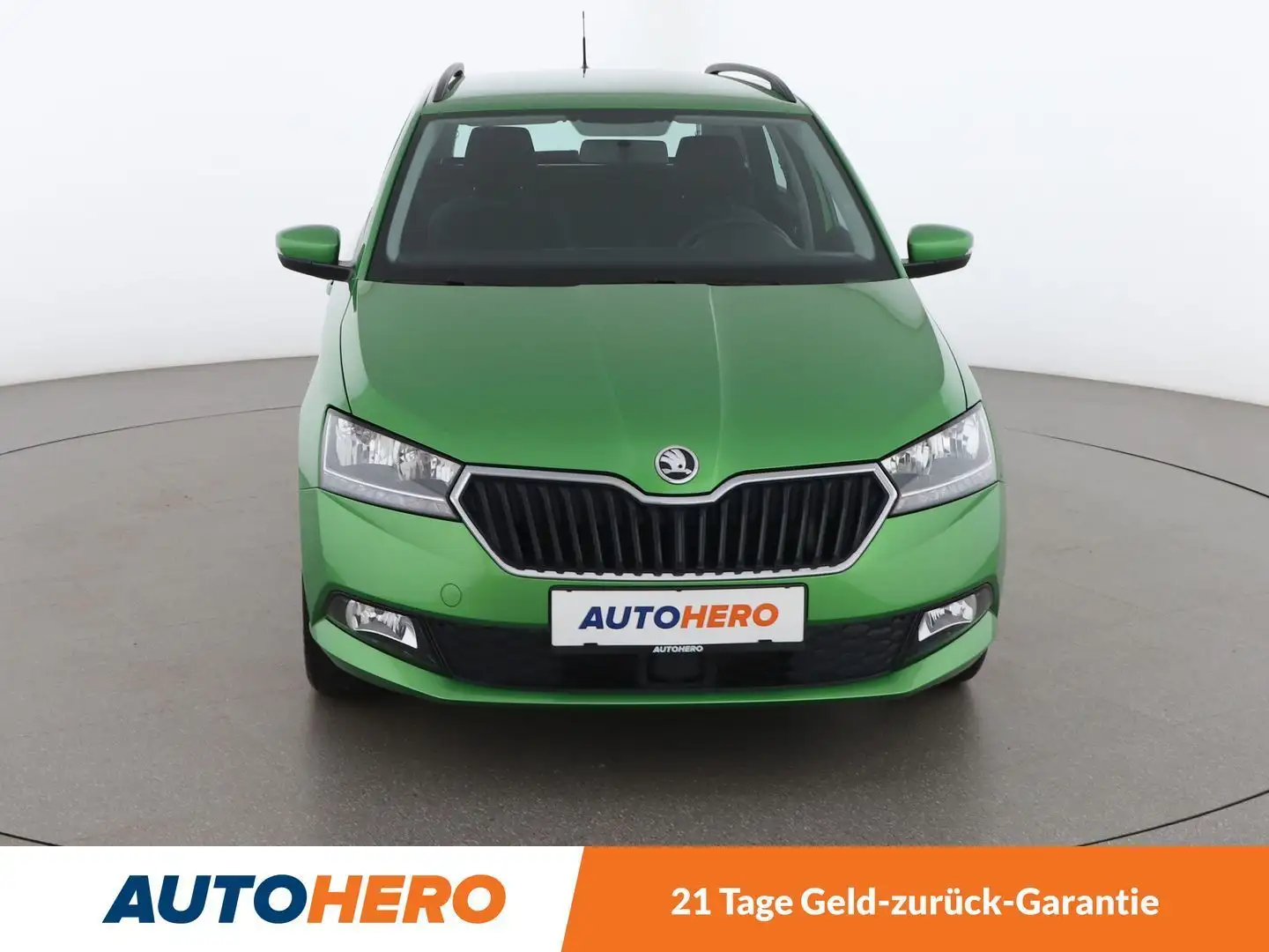 Vehicle image, number 9