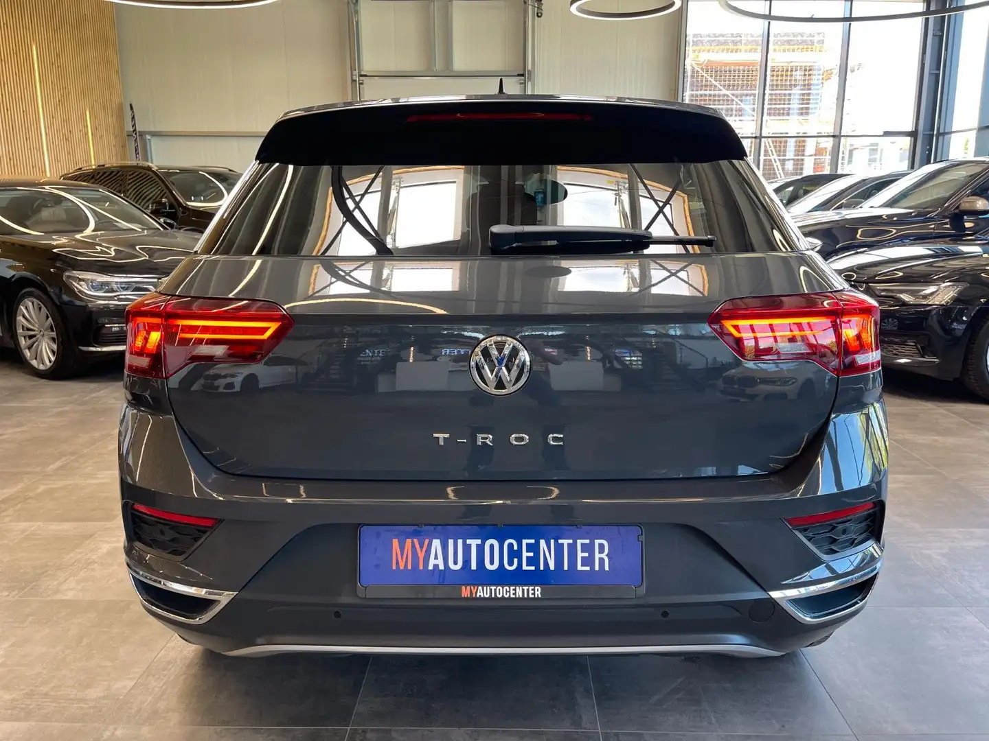 Vehicle image, number 5