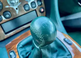 Vehicle image thumbnail, number 7