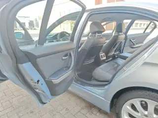 Vehicle image thumbnail, number 15