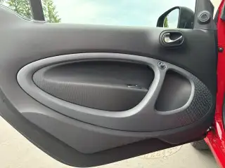 Vehicle image thumbnail, number 12