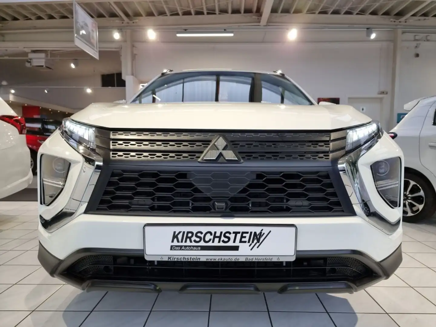 Vehicle image, number 4