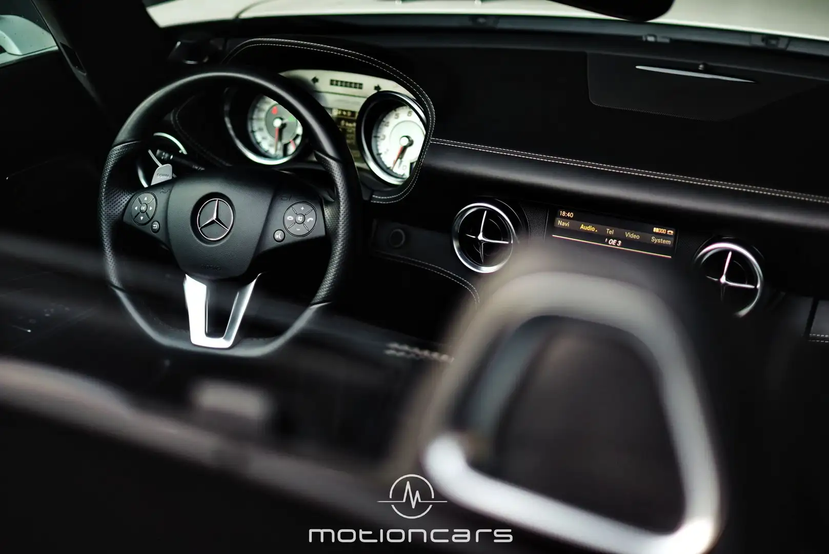 Vehicle image, number 43