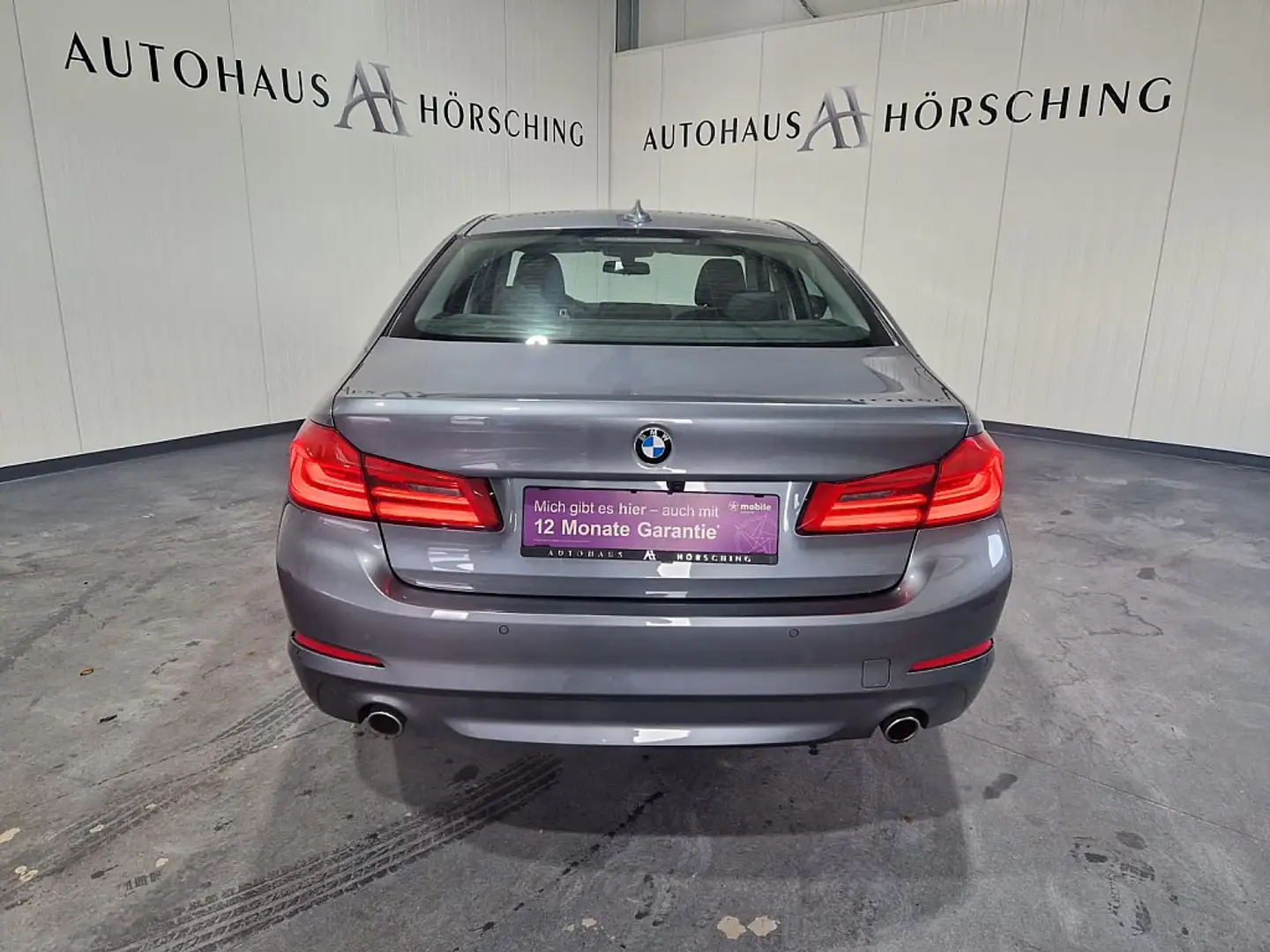 Vehicle image, number 7