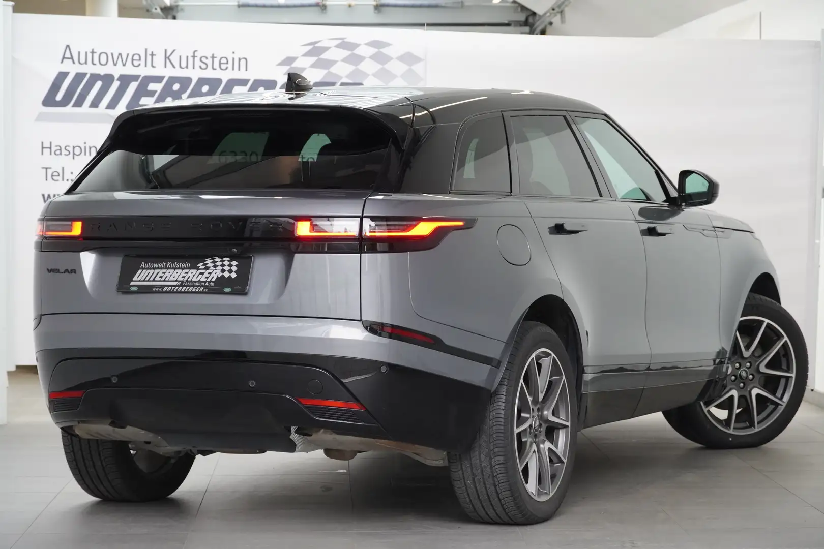 Vehicle image, number 7