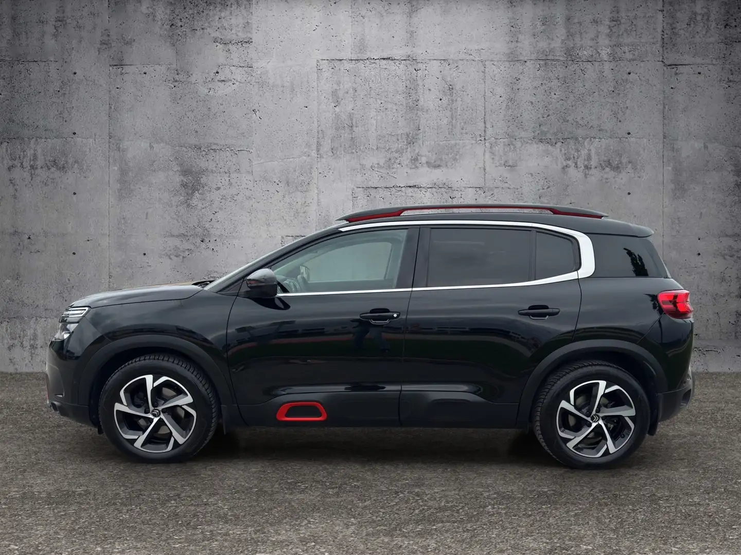 Vehicle image, number 8