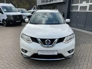 Vehicle image thumbnail, number 3