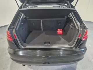 Vehicle image thumbnail, number 9