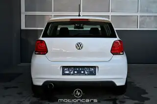 Vehicle image thumbnail, number 4