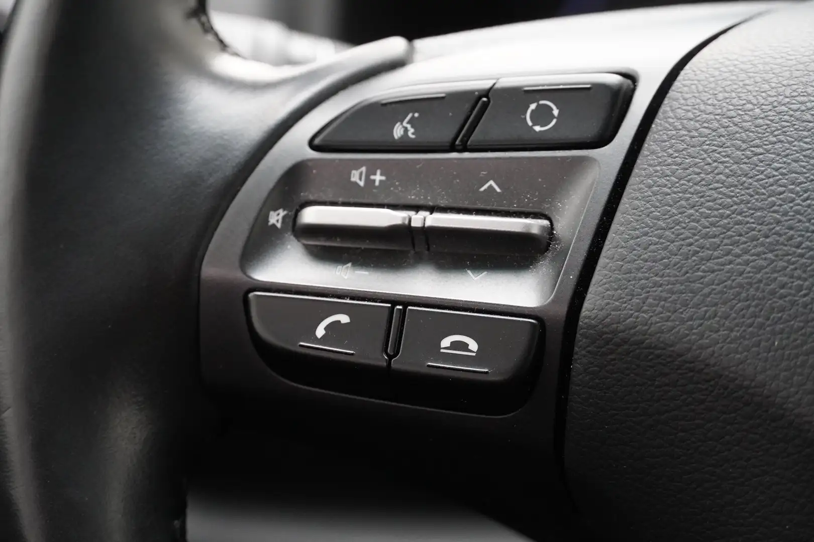 Vehicle image, number 7