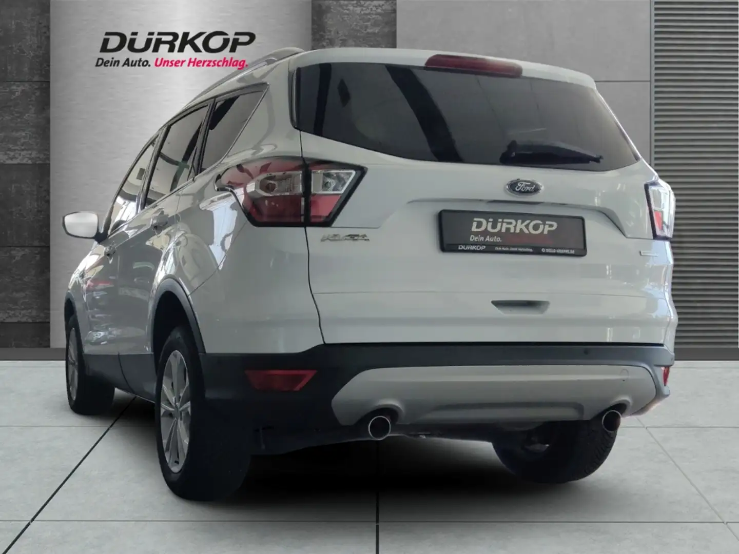 Vehicle image, number 3
