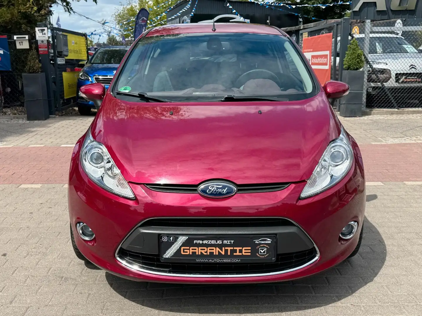Vehicle image, number 2