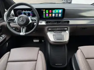 Vehicle image thumbnail, number 9