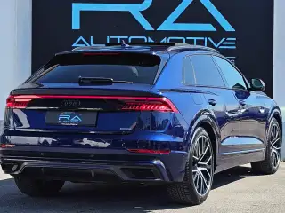 Vehicle image thumbnail, number 6