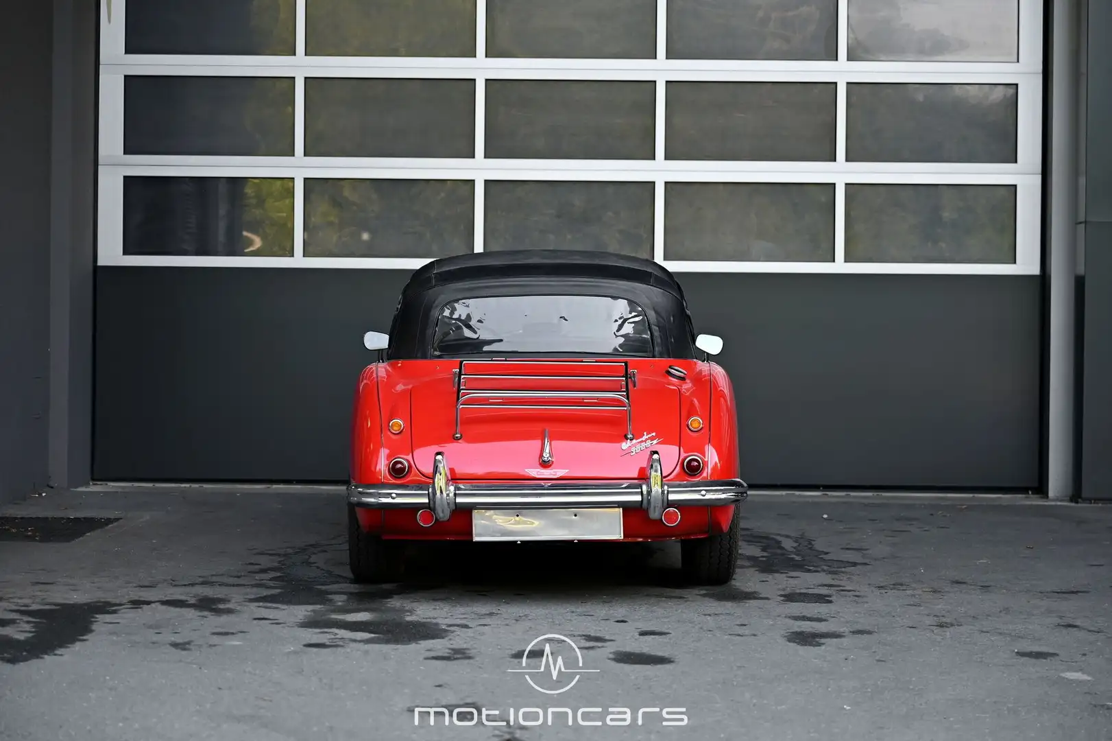 Vehicle image, number 4