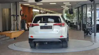 Vehicle image thumbnail, number 10