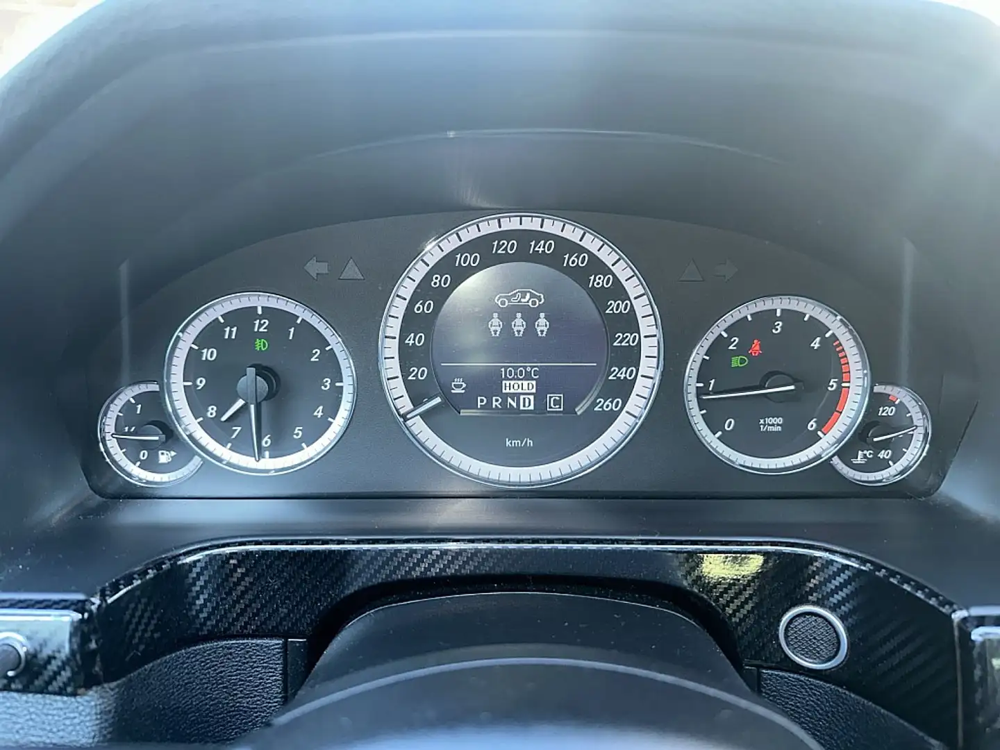 Vehicle image, number 14