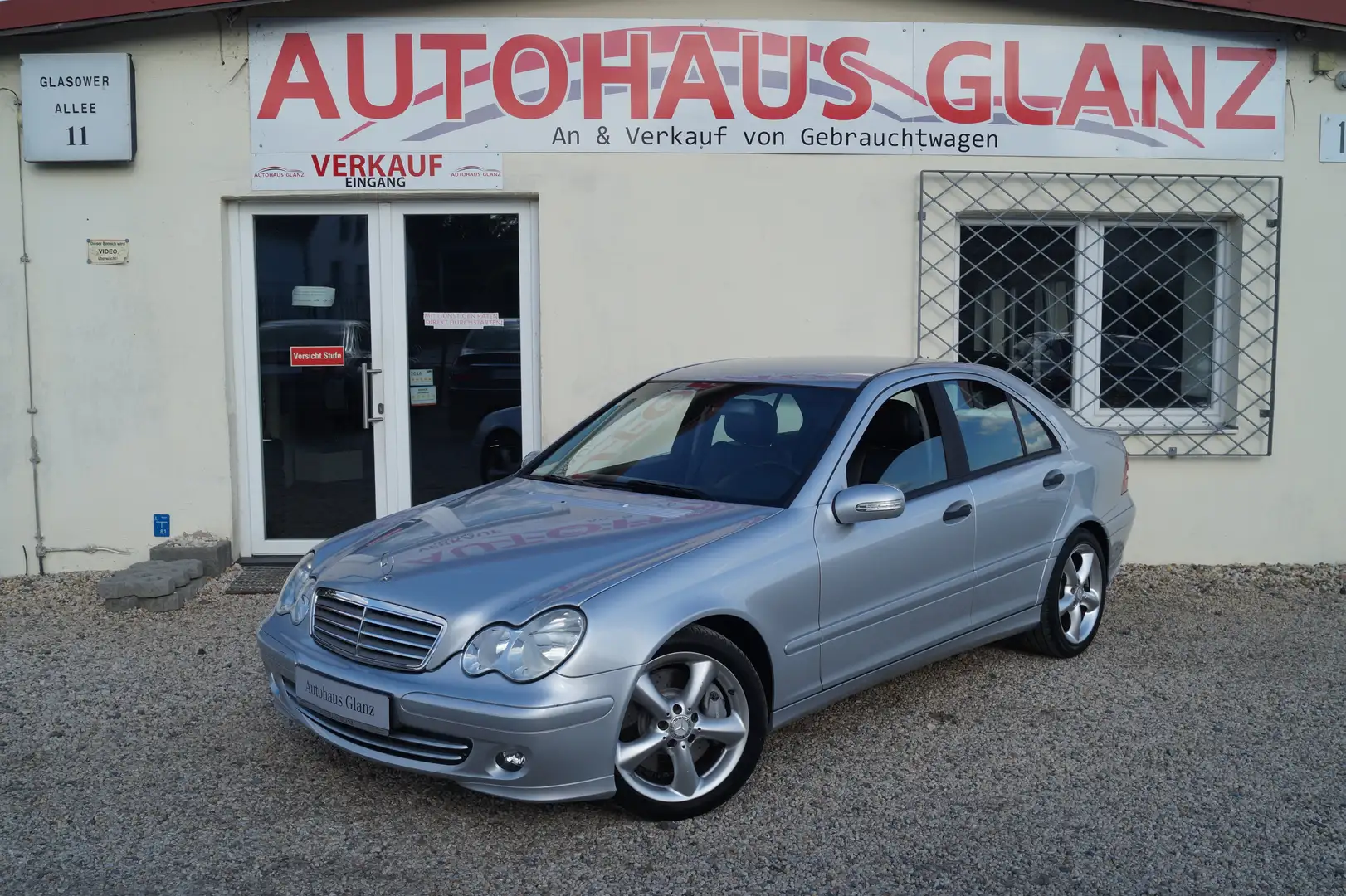 Vehicle image, number 1