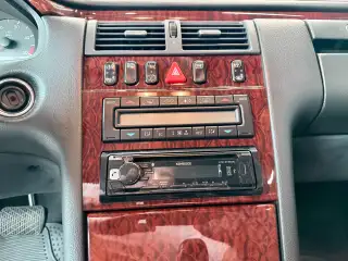 Vehicle image thumbnail, number 16