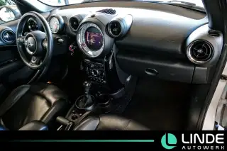 Vehicle image thumbnail, number 9