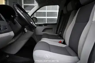 Vehicle image thumbnail, number 9