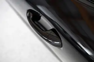 Vehicle image thumbnail, number 12