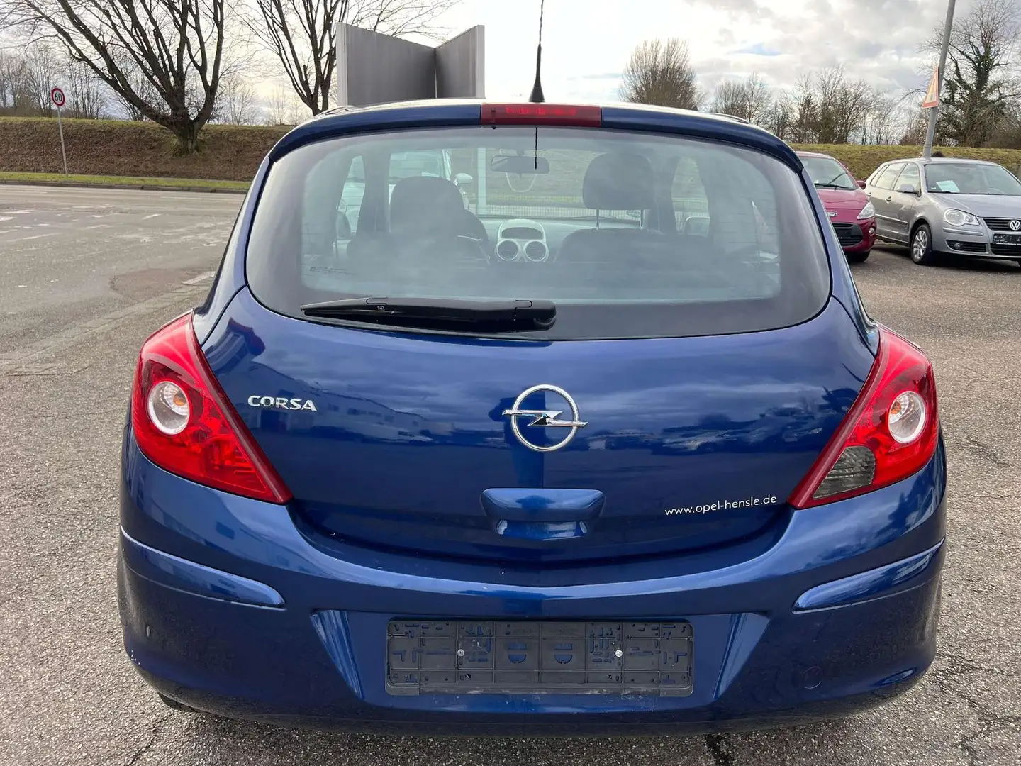 Vehicle image, number 7