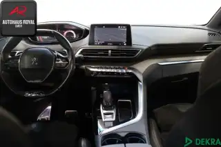 Vehicle image thumbnail, number 4