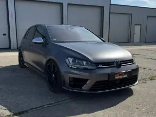 Vehicle image thumbnail, number 3