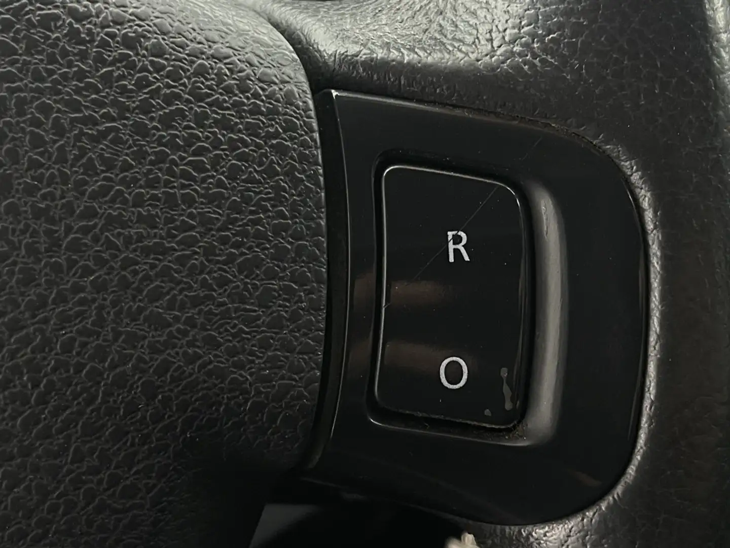 Vehicle image, number 14