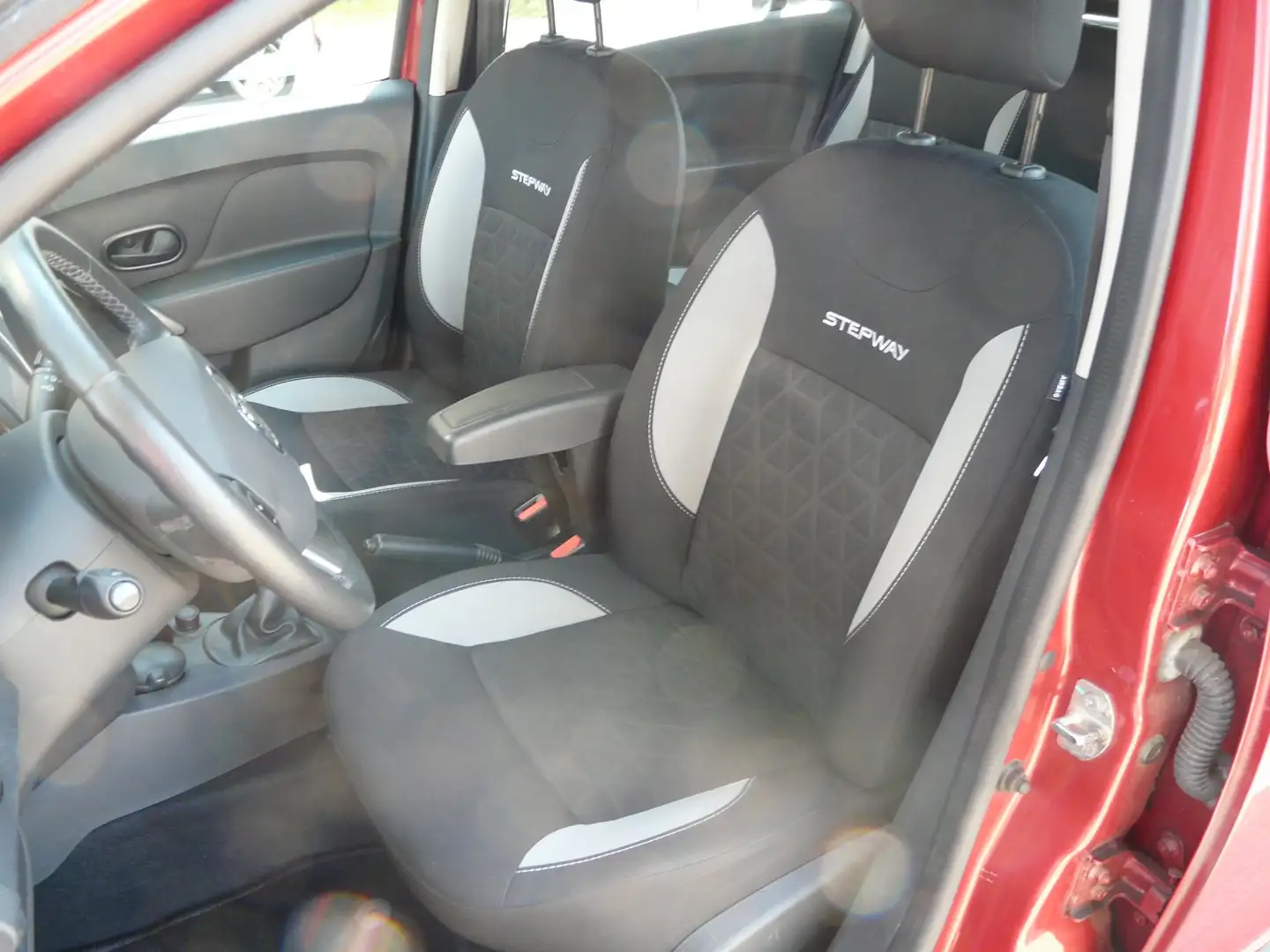Vehicle image, number 8