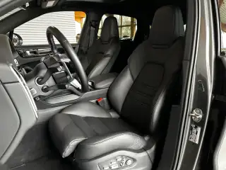 Vehicle image thumbnail, number 11