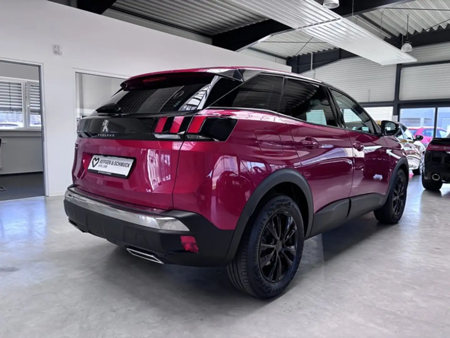 Vehicle image, number 8