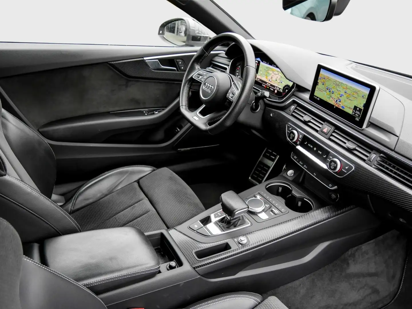 Vehicle image, number 3